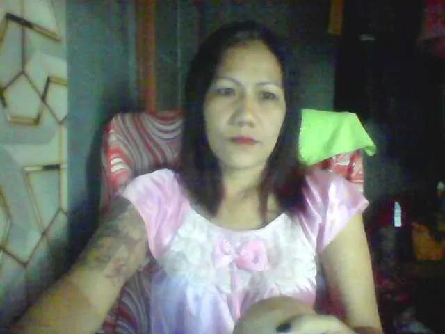 Rarra — Romantic and full of sensation of fantasy a person who can make me happy through his words no matter how far he is. he can make me cum by his sweet fantastic words
