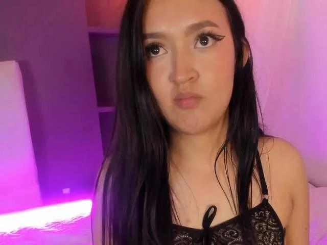 Rebbeka- on BongaCams 