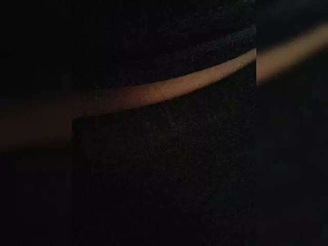Offline RobinRandy on BongaCams