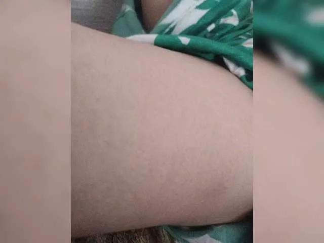 Offline RobinRandy on BongaCams