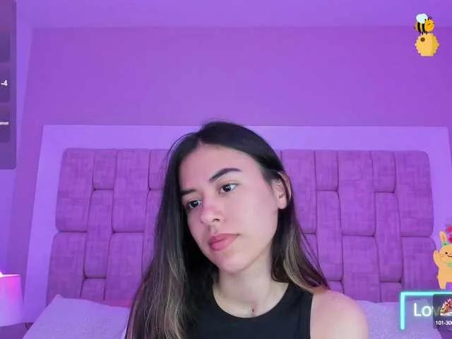 SashaCollinss on BongaCams
