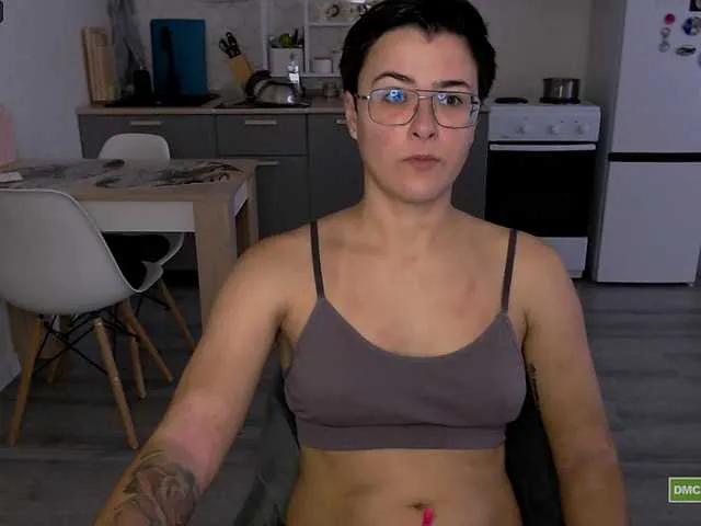 Sashanotfound on BongaCams