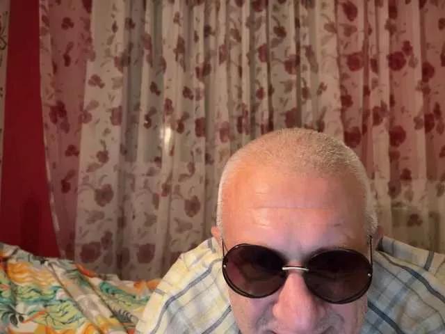 Freechat StellarTeam on BongaCams