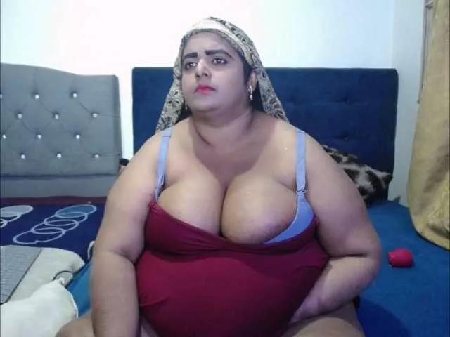 Offline SusanaEshwar on BongaCams