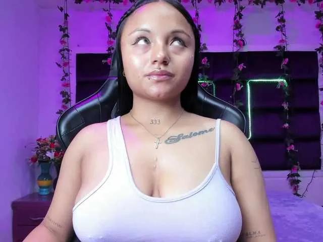 sweelanna on BongaCams 