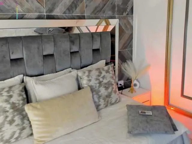 Freechat TaniaSmith on BongaCams