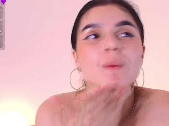 ZoeMonroe on BongaCams