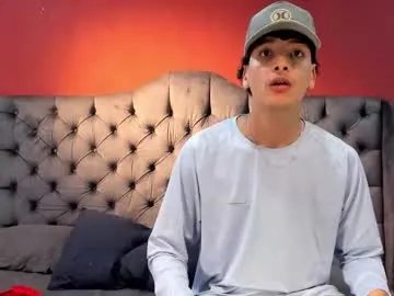 Freechat 1threestar on Chaturbate