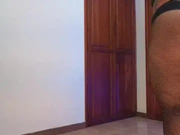 Freechat agathaa_white on Chaturbate