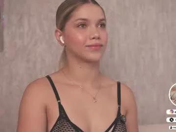 Freechat alisa_roldan on Chaturbate