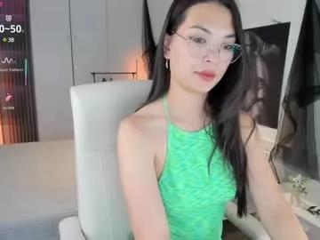 Freechat alisasian on Chaturbate