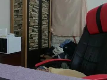 Freechat alphandre on Chaturbate