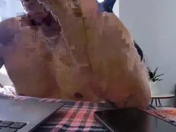 Freechat alphandre on Chaturbate