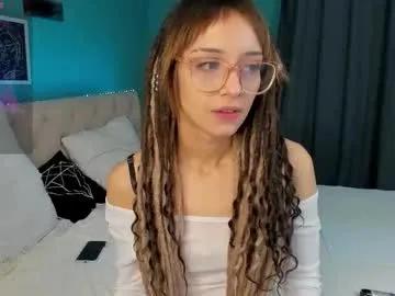 ameli_shell — hi [5 tokens left] I'm Amelia, and I want my legs to tremble #glasses #new #18 #teen #skinny #shy