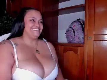 angela_boobies — Make me cum #latina #bigass #bbw #bigboobs #bigtits [498 tokens remaining]