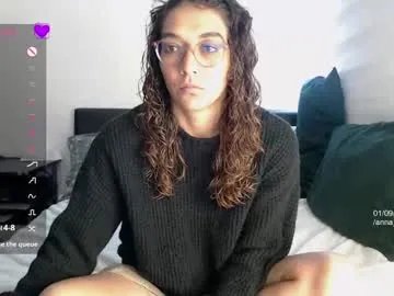 Freechat anna_dlove_cam on Chaturbate