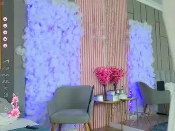 annysue_ — GOAL: 5 forward bends [34 tokens remaining] Welcome to my room! #feet #new #stockings  #pantyhose #bigass