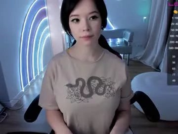 Freechat arikajoy on Chaturbate