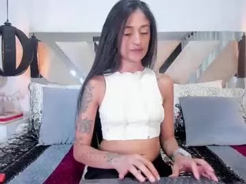 Freechat aurorabon on Chaturbate