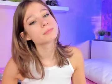 Freechat bemby_pam on Chaturbate