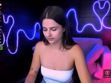 Freechat berry_alma on Chaturbate