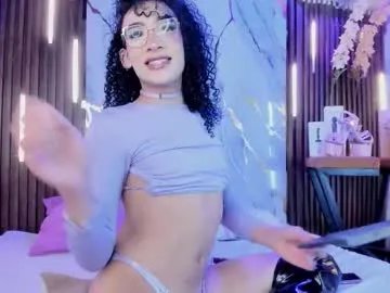 Freechat britannyclaire on Chaturbate