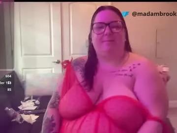 brookenicole3 on Chaturbate 