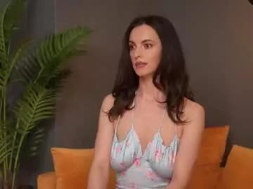 Freechat calliadesigner on Chaturbate