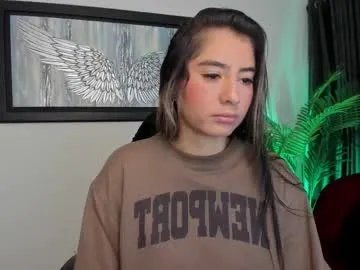 Freechat charlote_horny on Chaturbate