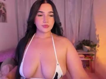 Freechat cherries_and_wine_ on Chaturbate