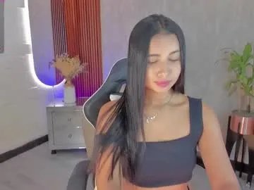 Freechat cloewilliamsxx on Chaturbate