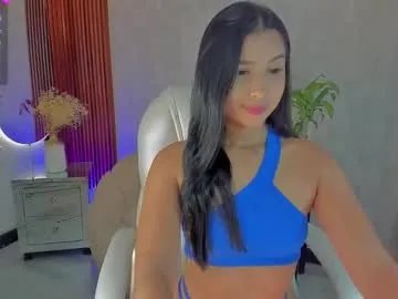 Freechat cloewilliamsxx on Chaturbate