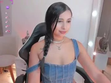 Freechat cloewilliamsxx on Chaturbate