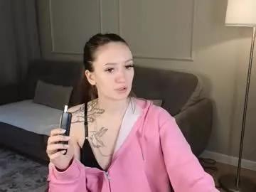 cutie_naughty_girl — undres to panties (strip to panties #teen #cutie #skinny #natural #shy [200 tokens left] #deepthroat #cute #daddy #smalltits #shy