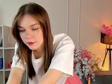 Freechat cwenbrayton on Chaturbate