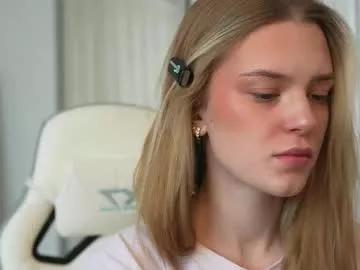 Private cyberheart_ on Chaturbate