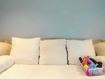 Freechat eatmygingersnapps on Chaturbate