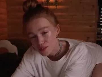 Freechat emiliyafox on Chaturbate