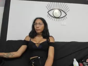 Freechat emilygomezz on Chaturbate