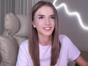 Freechat entya on Chaturbate