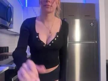 evebrooksss — shirt off #new #18 #gym  [0 tokens remaining]