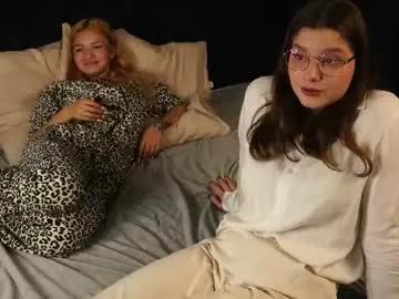 Freechat garden_flower on Chaturbate