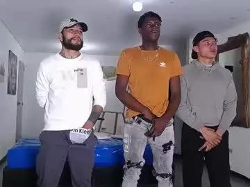 Freechat gnecos on Chaturbate