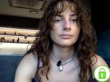 goddessmiamuse — Heyy im Mia, Im #new #british #brunette #shy #nudeinpvt