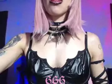 Freechat gothicute on Chaturbate