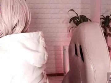 Freechat greennbella on Chaturbate