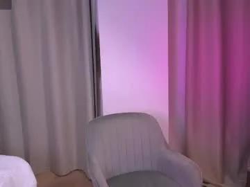 Freechat hell_lo on Chaturbate