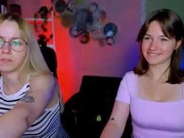 helli_belli on Chaturbate 