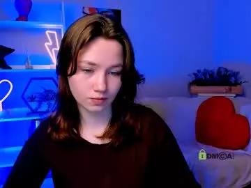 helli_belli on Chaturbate 