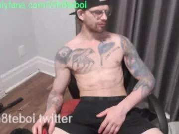 Freechat hunkwithglasses on Chaturbate